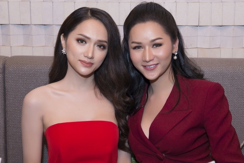 Hương Giang Idol gặp gỡ các người đẹp chuyển giới